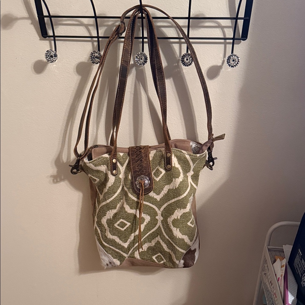 Green And Brown Patterned Tote Bag - image 1